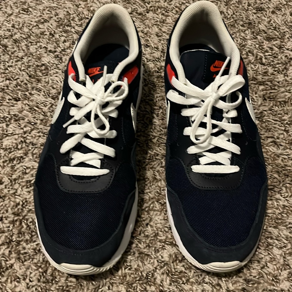 Men’s Shoes